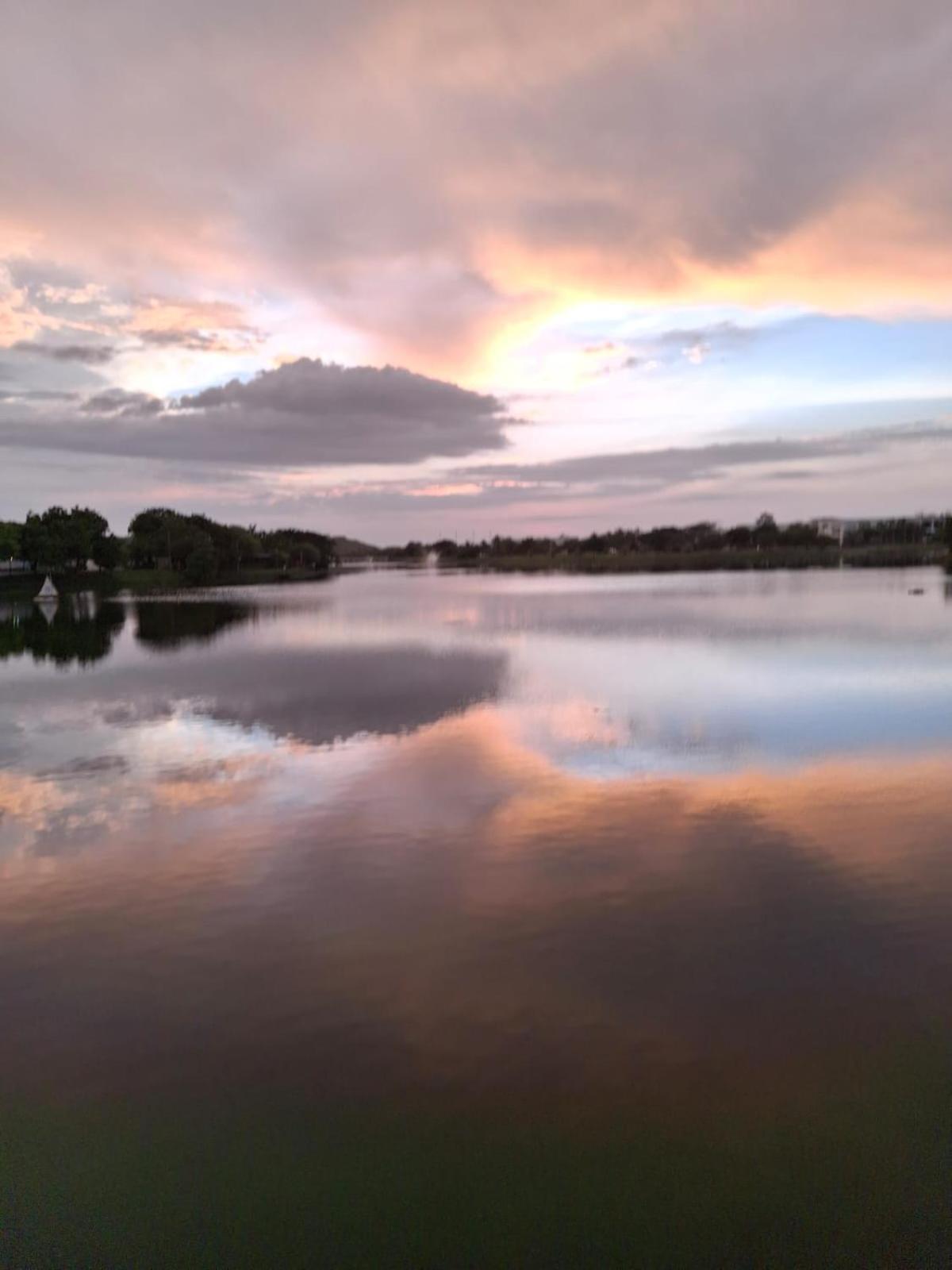 Cerca A La Playa Apartamento